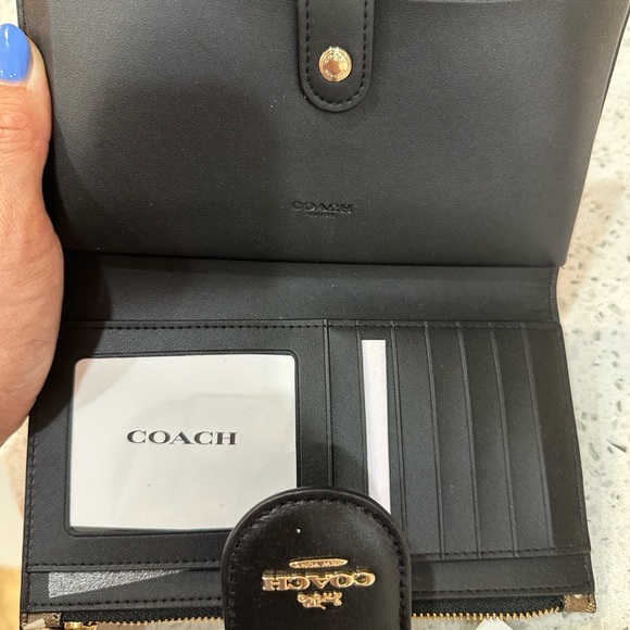 Coach Phone Wallet Bee Print Tech Wallet - Picture 6 of 11